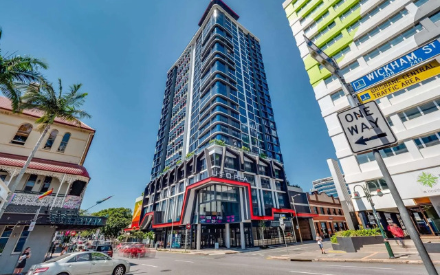 Kooii Apartments