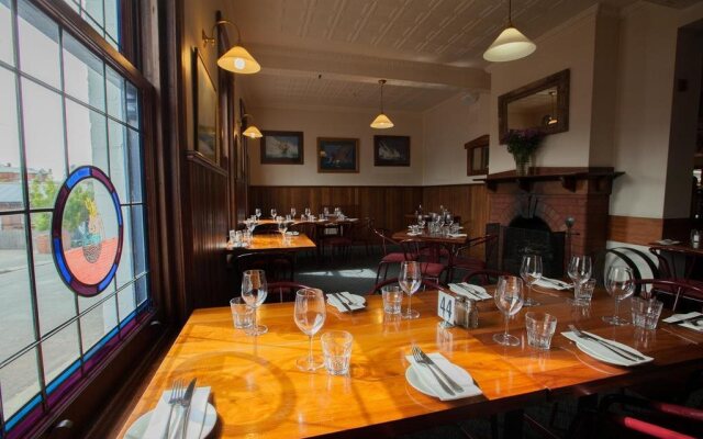 Shipwrights Arms