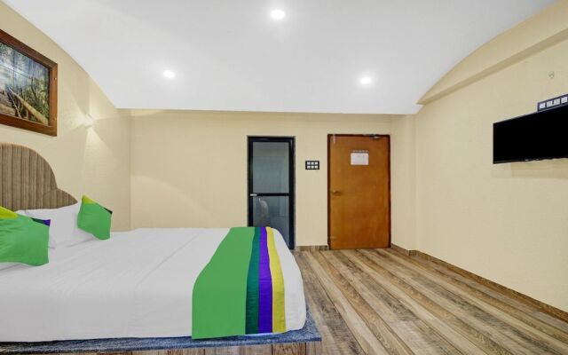 Treebo Majestic Palms, 2 Km From Colva Beach