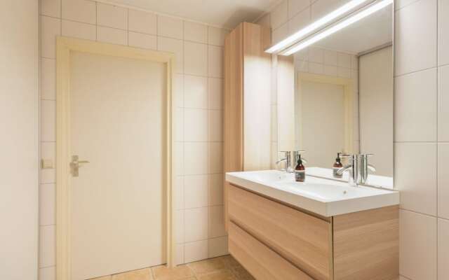 Lovely Holiday Home in Ouddorp With Barbecue