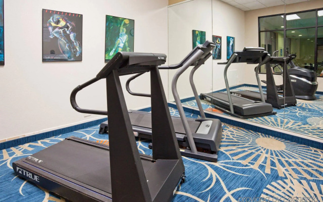 Spark by Hilton La Crosse Onalaska