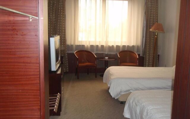 Blue Whale Bay Hotel