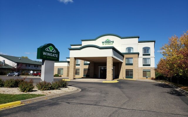 Best Western Plus Coon Rapids North Metro Hotel