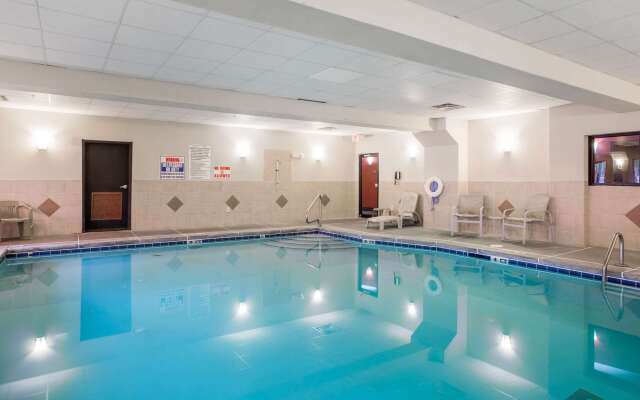 Comfort Suites Locust Grove Atlanta South