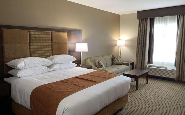 Best Western Plus Hinton Inn & Suites