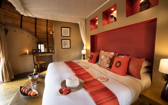 Hoyo Hoyo Safari Lodge