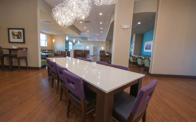 Holiday Inn Bismarck by IHG