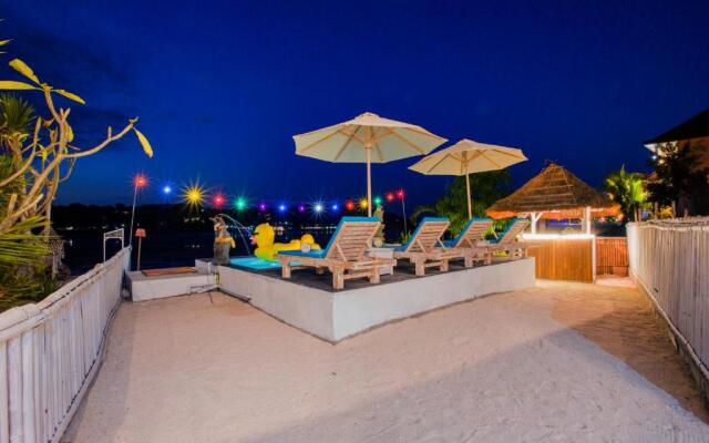 The Waterfront Beach House