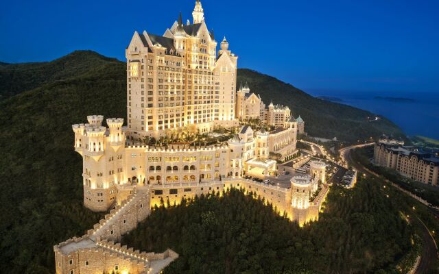 The Castle Hotel, a Luxury Collection Hotel, Dalian