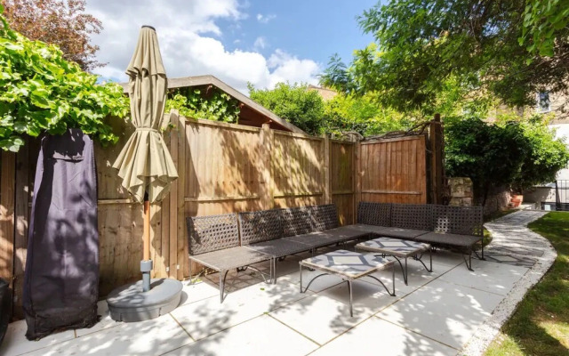 Stunning 2 Bedroom House in Peaceful London Fields