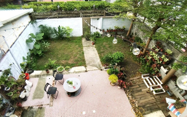 Day Risen Hostel