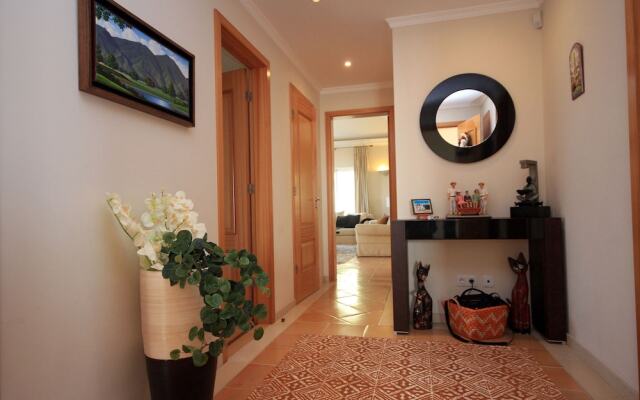 Scenic Apartment - Palheiro Village