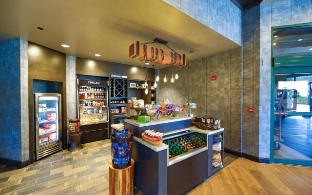 Hilton Garden Inn Savannah Historic District