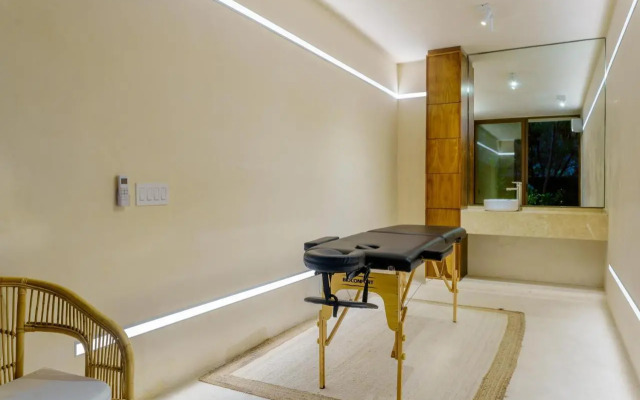 403 Stunning rooftop apartment for couples w/private pool