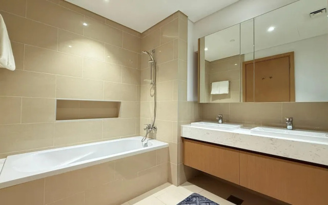 Premium 2 Bedroom Creek Horizon