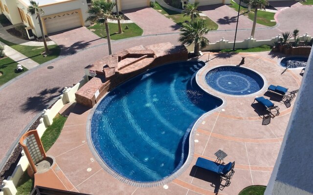 Grande 402- 1 Br Condo