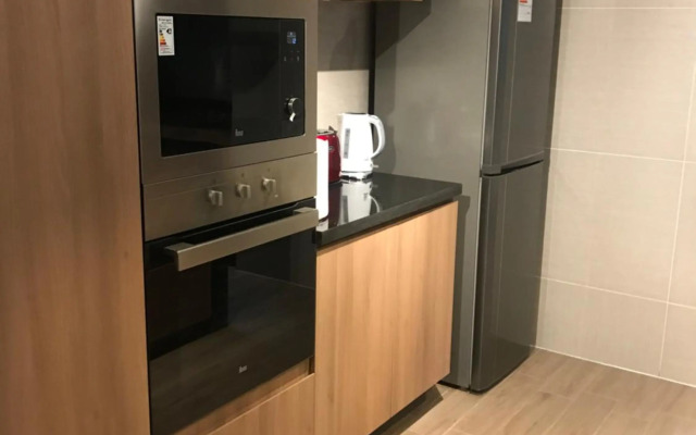 Clínica Las Condes, espectacular departamento nuevo 80 m2