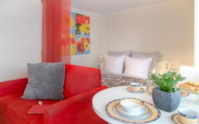 Ad5 305 Dwarsloeper 1