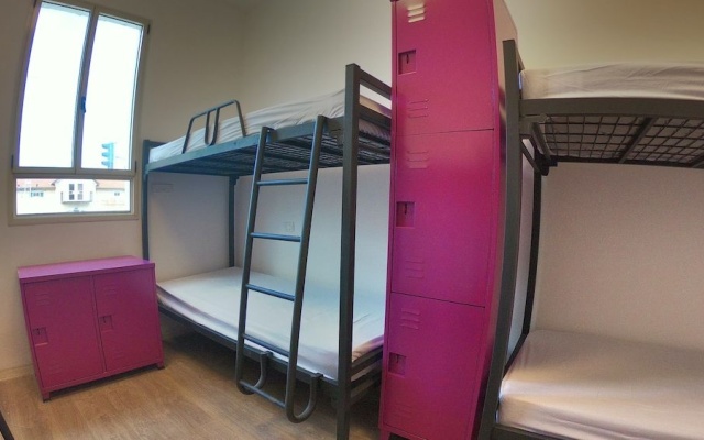 Haifa Hostel