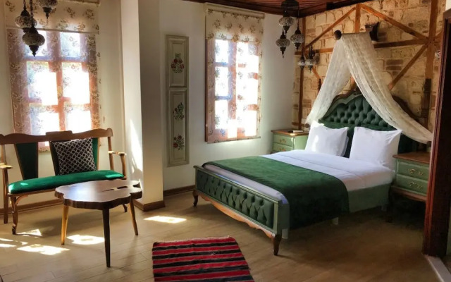 White Garden Hotel
