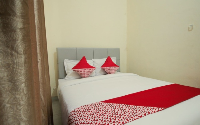 OYO 654 Fabio Guest House Syariah – Guest Rooms – Bandar Lampung