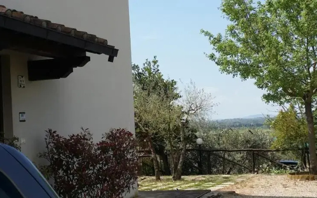 La Casina Tra Gli Ulivi