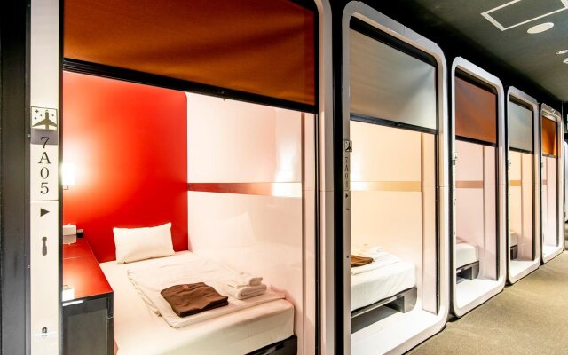 FIRST CABIN KANAZAWA Hyakumangoku Dori