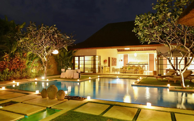 Nyaman Villas