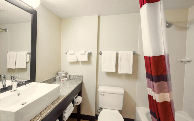 Red Roof Inn PLUS+ South Deerfield – Amherst