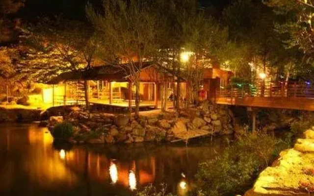 Suncheon Pool Valley Pension