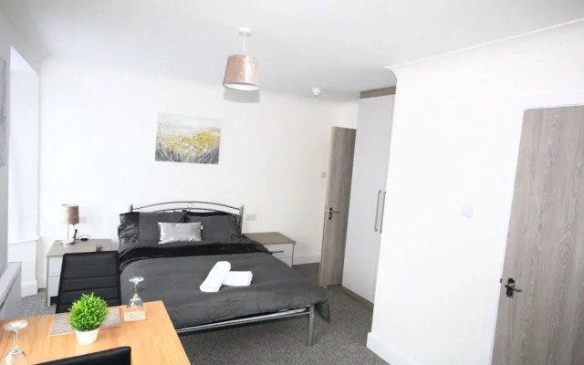 Ickenham House