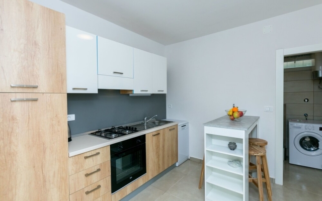 Apartment Seafront Tambaca