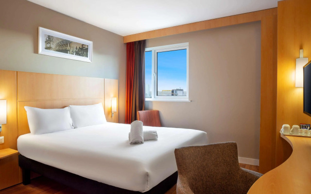 ibis Belfast City Centre