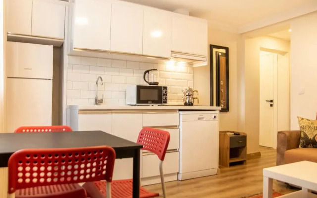 Centrally Located Flat Near Kulturpark Izmir