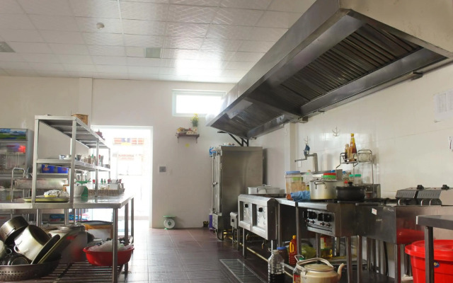 Hoa Binh Hotel