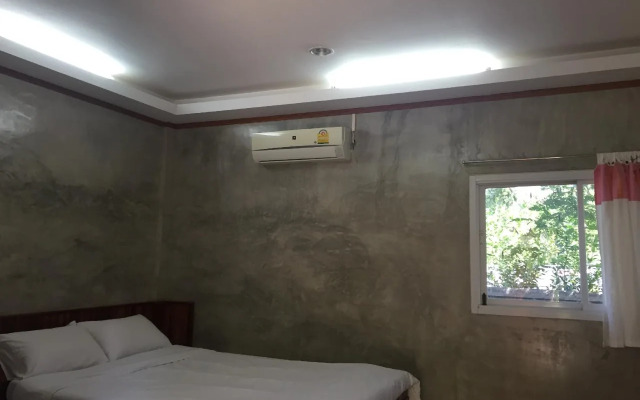 First Garden Home Resort