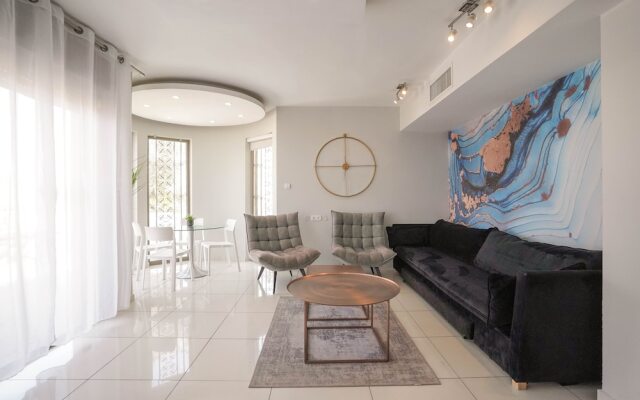 Private Pool 3Bdr Sea View