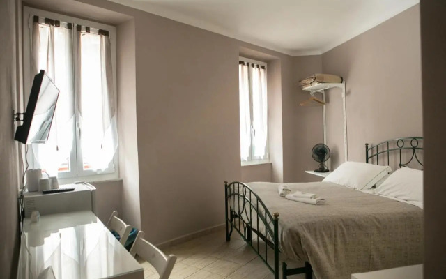Vernazza2010 Rooms