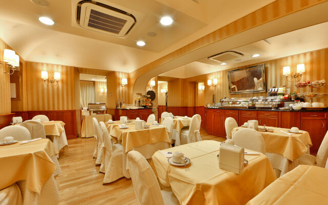 Phi Hotel Cavalieri