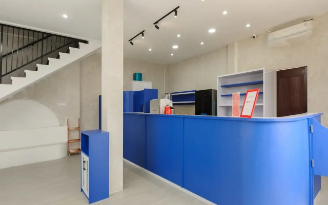 RedDoorz Plus Syariah Near Mall Boemi Kedaton Lampung