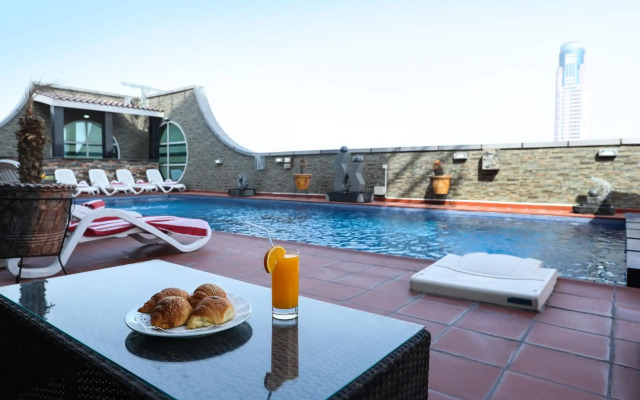 Royal Grand Suite Hotel