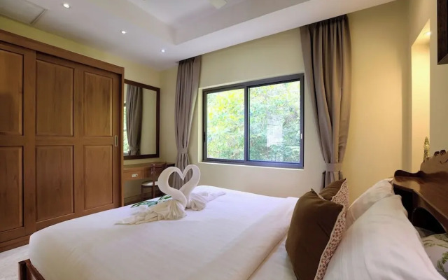 Stunning 5 Bed Pool Villa - KBR8