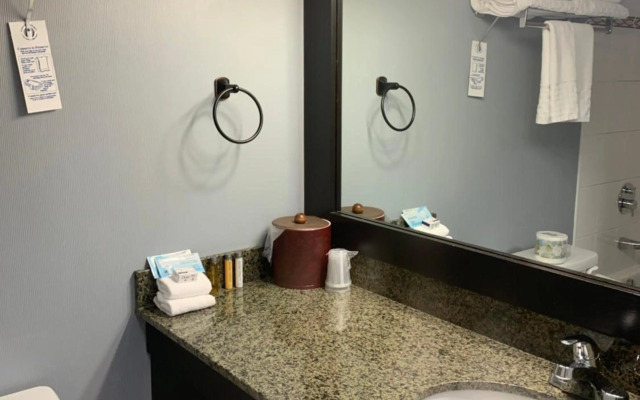 Anchor Inn And Suites