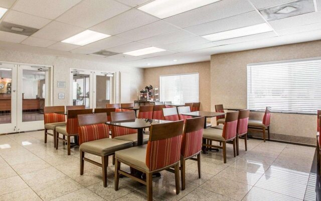 Comfort Suites Victorville-Hesperia
