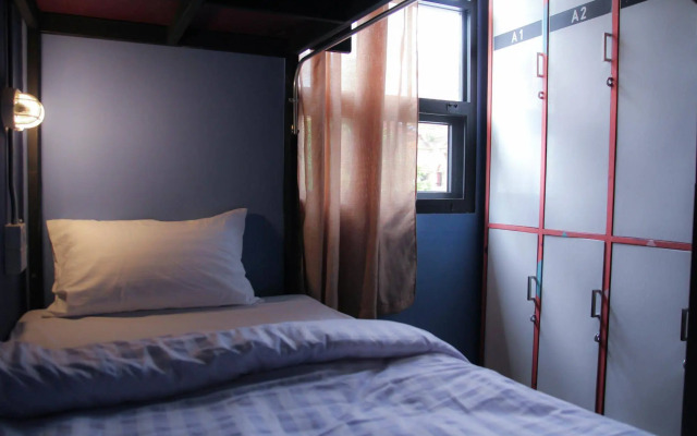 D-Well Hostel
