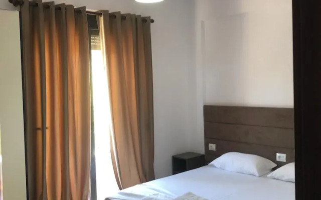 Monas Guesthouse