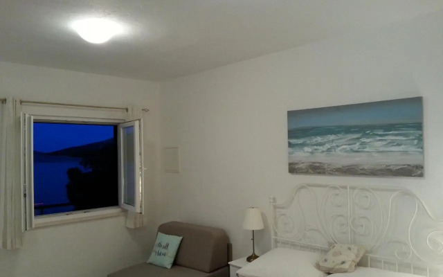Studio Apartment Luce 2