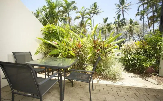 Beachfront Terraces Port Douglas