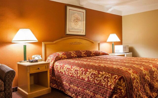Rodeway Inn