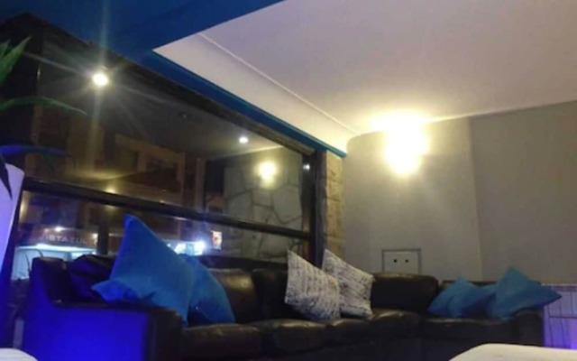 Las Piedras Apart Hotel